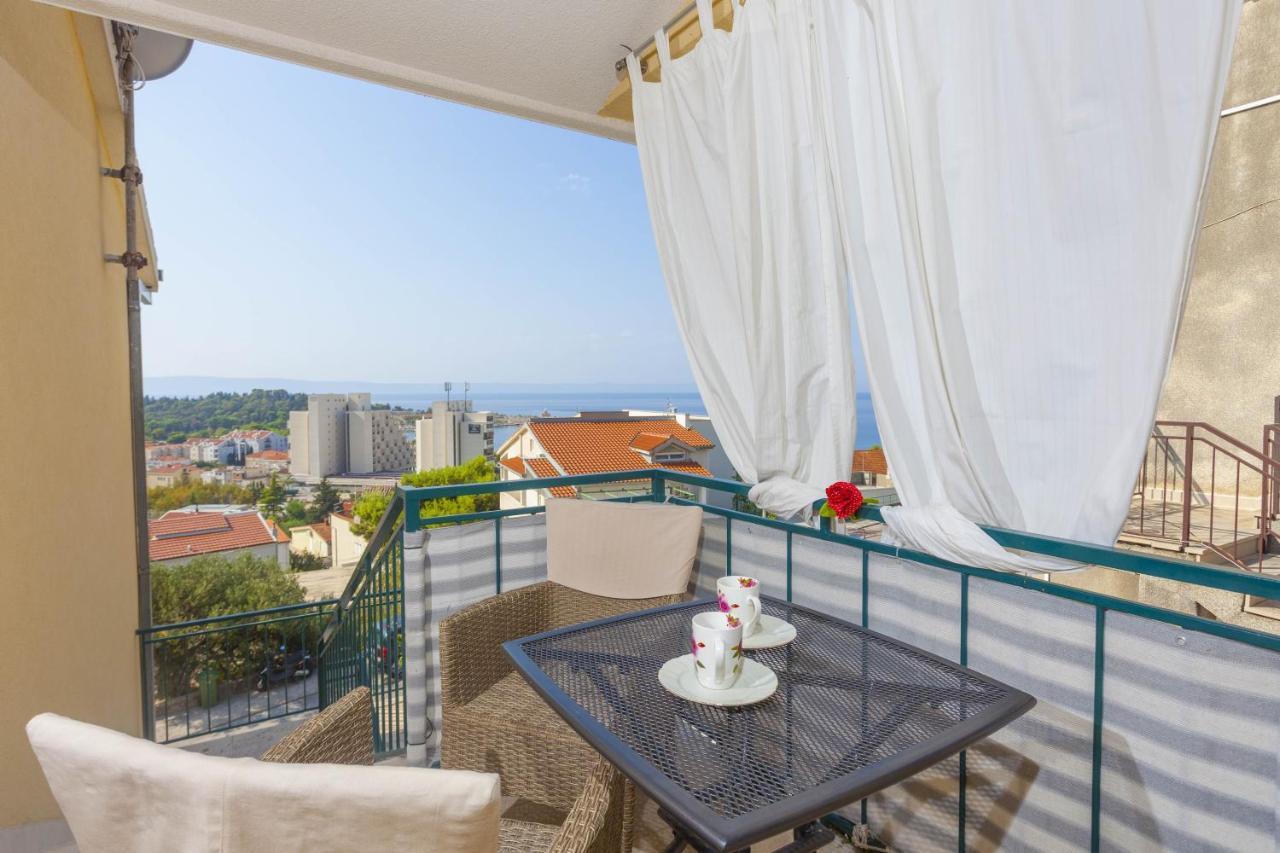 Apartments Maras Makarska Room photo